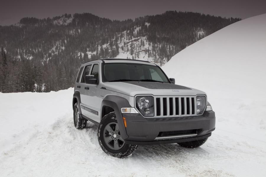  Jeep Liberty Renegade 2010 года  (фото 11 из 13)